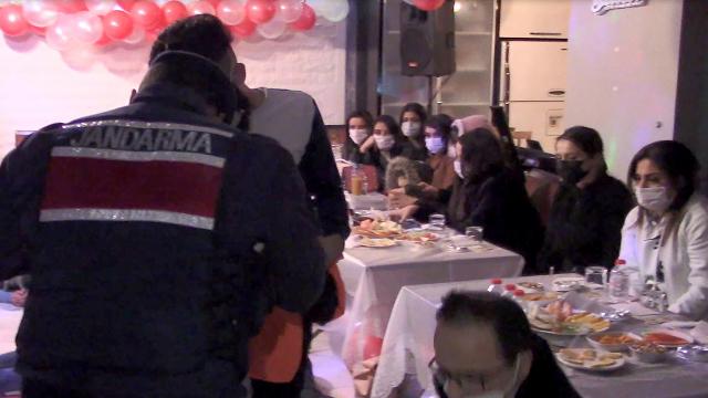 Silivride yılbaşı partisi düzenleyen 29 kişiye para cezası