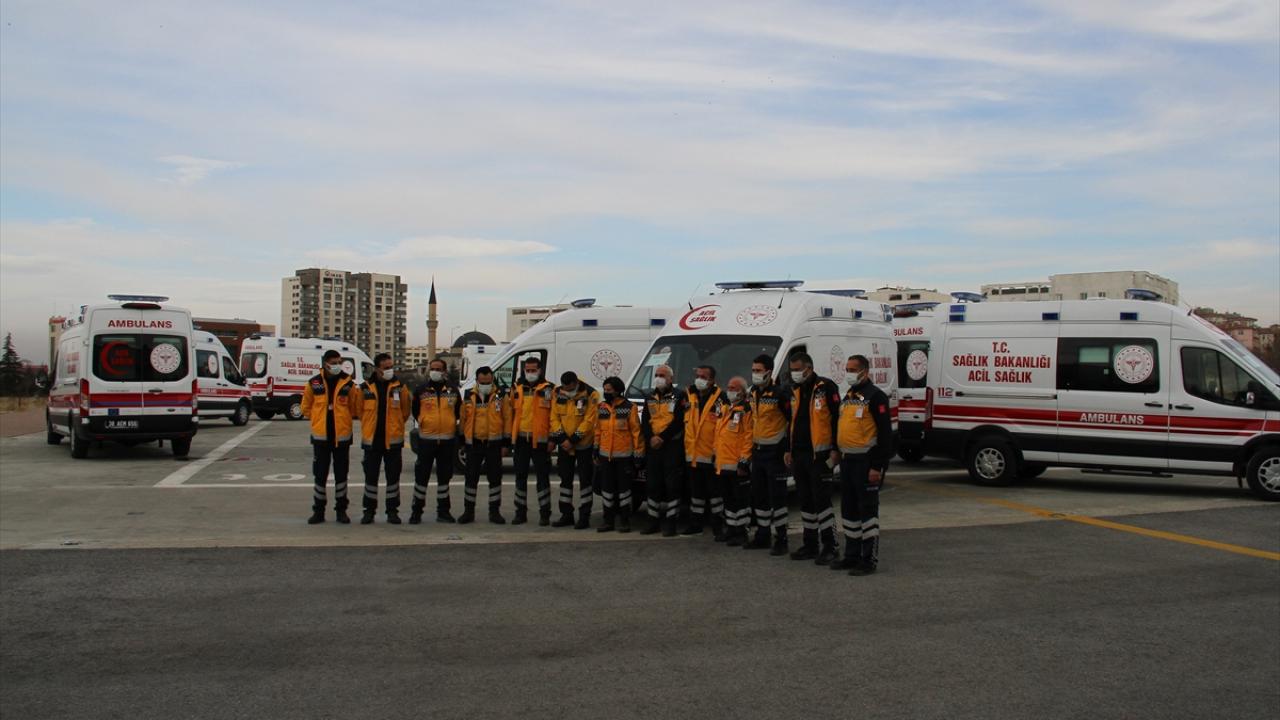 Kayseri Müftüsü Şahin Güven`in okuduğuı duanın ardından 13 ambulans hizmete alındı.