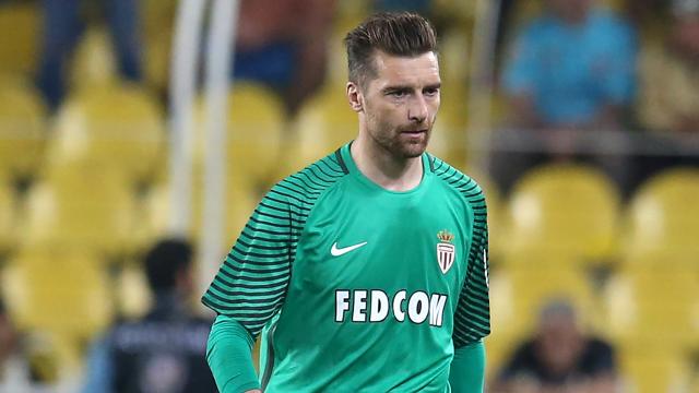 Galatasarayın eski kalecisi De Sanctis trafik kazası geçirdi