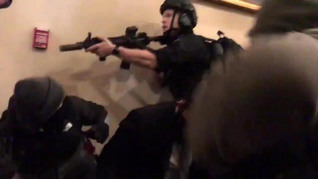 ABD Kongresindeki olaylarda bir kadın hayatını kaybetti