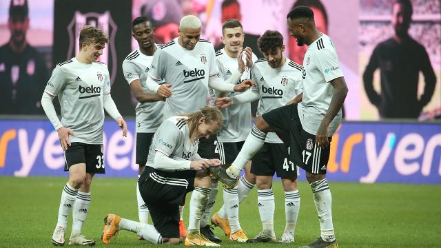 Beşiktaşta 13 futbolcu gol katkısı sağladı