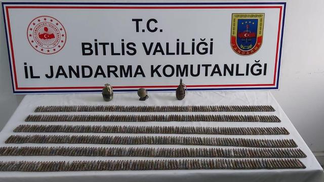 Bitliste PKKya ait mühimmat ele geçirildi