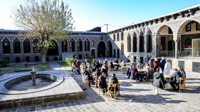 Diyarbakır profesyonel turist rehberleriyle turizmde hedef büyütecek