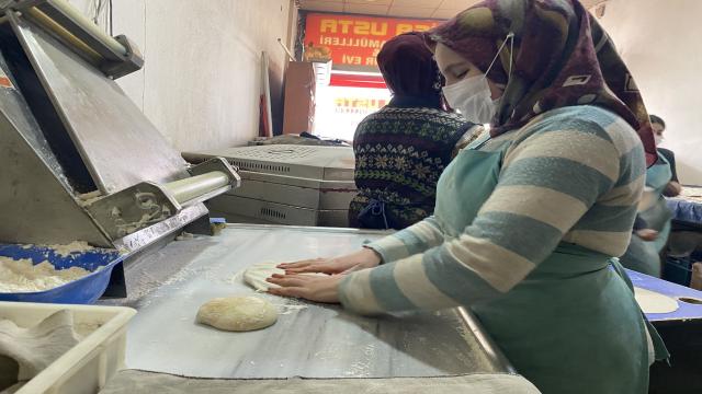 Tandır evi kadınların geçim kaynağı oldu