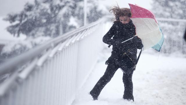 Meteorolojiden İstanbulda kar yağacak iddialarıyla ilgili açıklama