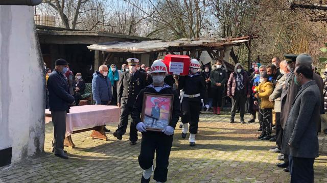 Kıbrıs gazisi son yolculuğa uğurlandı