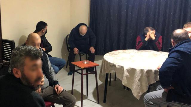 Afyonkarahisarda kumar oynayan 12 kişiye ceza