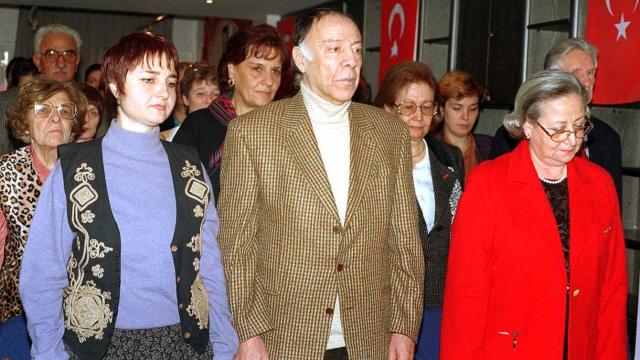 Tiyatronun Kavuklusu, sinemanın Mahmut Hocası: Münir Özkul