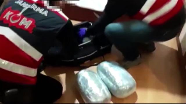 İstanbulda uyuşturucu operasyonu: 3 tutuklama
