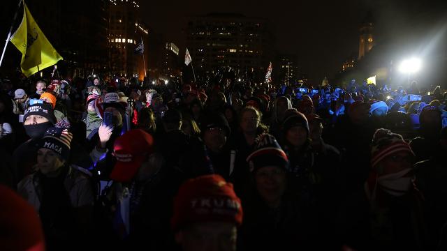 Trump destekçileri seçim protestoları için Washingtonda toplandı