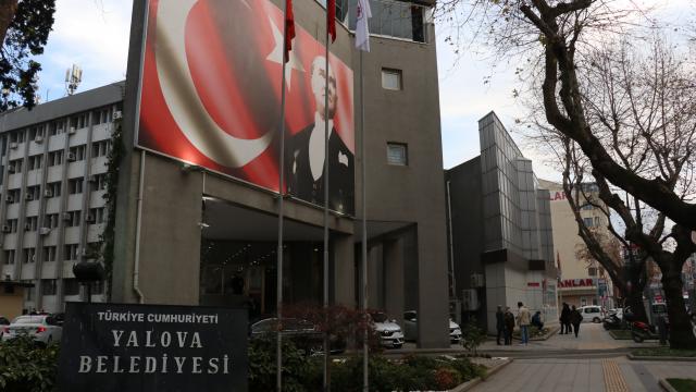 Yalova Belediyesinin 2017-2018 yıllarındaki arsa satışlarından zarara uğratıldığı iddiası