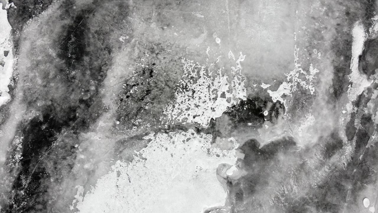 Meteoroloji 12. Bölge Müdürlüğünden yapılan açıklamaya göre, havanın parçalı az bulutlu geçeceği bölgede, sabah saatlerinde yer yer buzlanma, don ve sis bekleniyor.