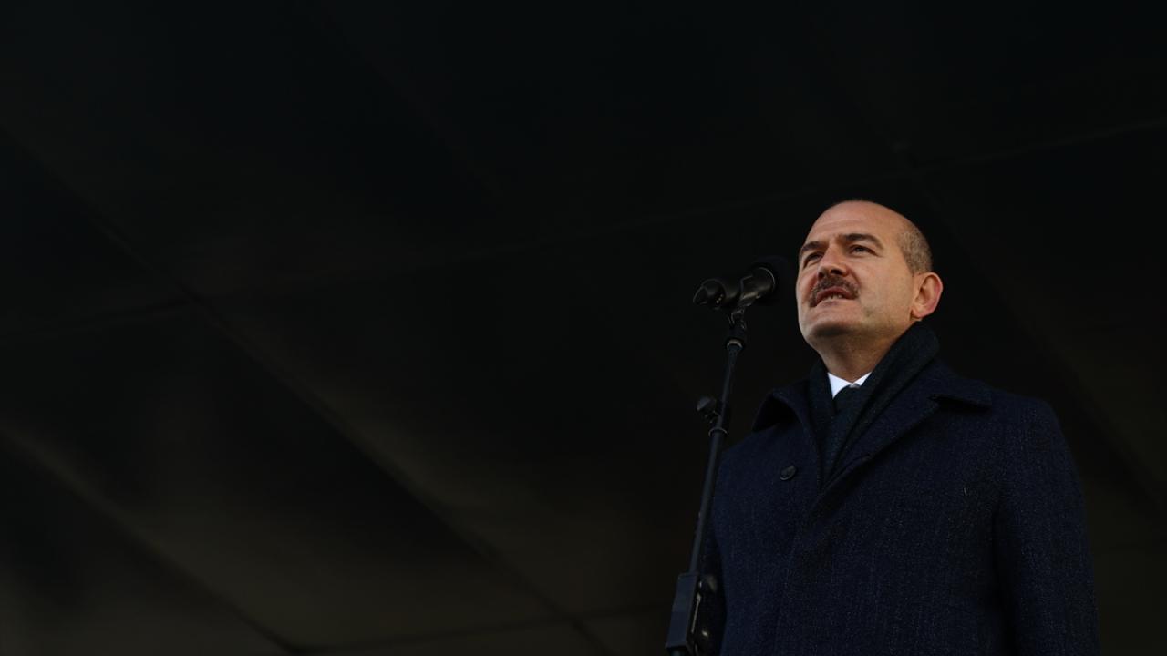  İçişleri Bakanı Süleyman Soylu, Foça Jandarma Uzman Erbaş Komando Temel Kursu Mezuniyet Töreni`ne katıldı.