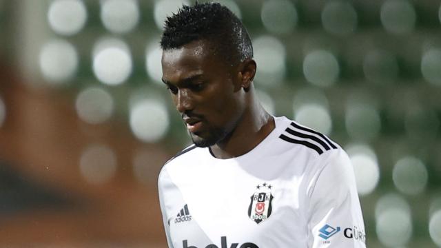 Bernard Mensahtan Beşiktaşa kötü haber