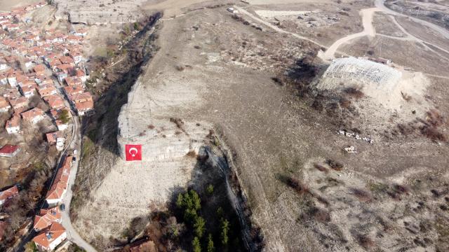 Büyük Göztepe Tümülüsünde çalışmalar devam ediyor: Tümülüste Friglerin izini sürülecek