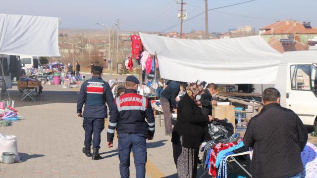 Boğazlıyanda jandarmadan pazar yerlerinde sıkı denetim