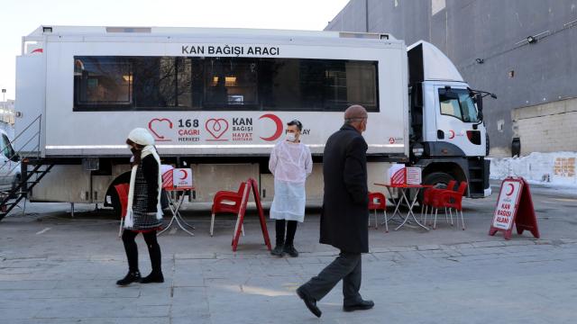 Kan bağışını artırmak için kampanyalar düzenlenmeye başlandı
