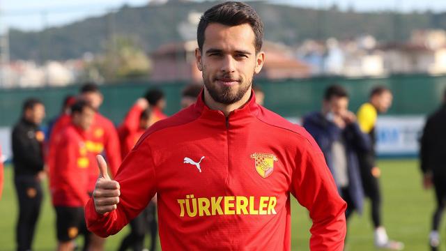 Göztepe Kerim Alıcıyı geri çağırdı