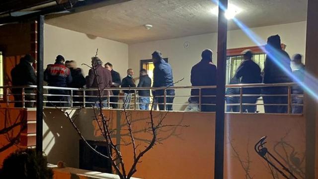 Evde kumar oynayan 17 kişiye 30 bin lira ceza
