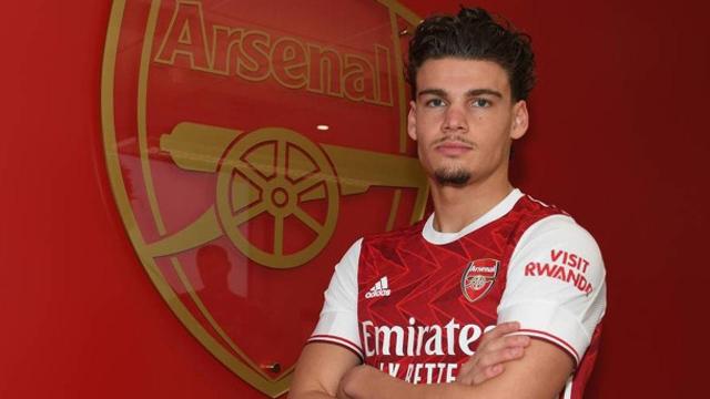 Arsenalin ilk transferi Omar Rekik