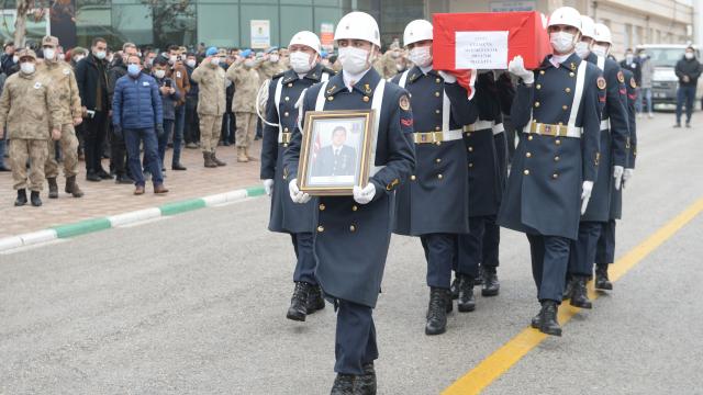 Şehit Uzman Çavuş Mehmet Çelik Malatyada son yolculuğuna uğurlandı