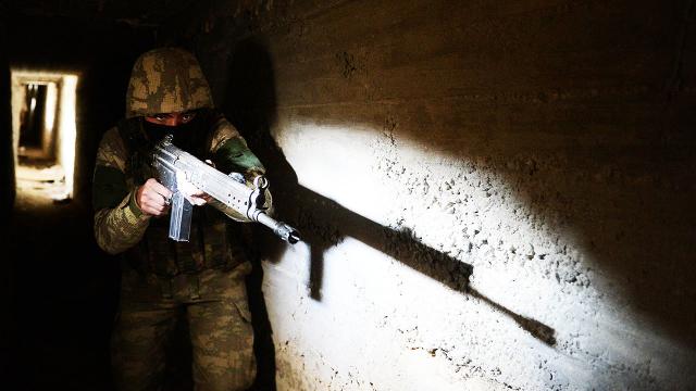 8 terörist daha saklandıkları tünelde etkisiz hale getirildi