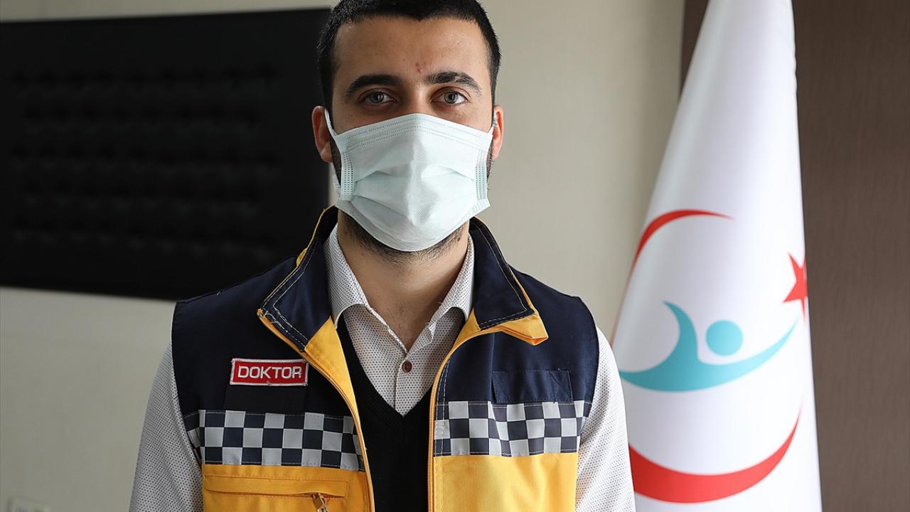 İl Ambulans Servisi Başhekimi Dr. Harun Ağırbaş, il genelinde ambulans servisinde 285 kişinin görev yaptığını söyledi.