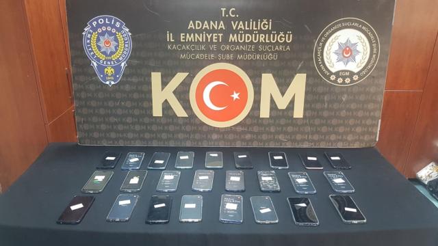 Adanada kaçakçılık operasyonu: 3 gözaltı