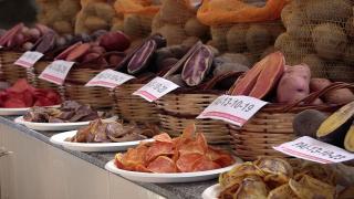 Renkli patatesler sofraları süsleyecek