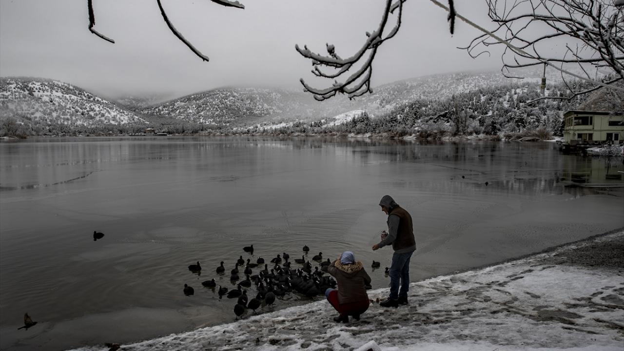 Eymir Gölü ve çevresi