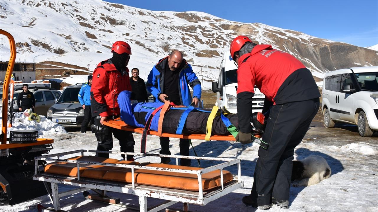 "Ekiplerimiz en kısa sürede vatandaşların yardımına koşuyor"