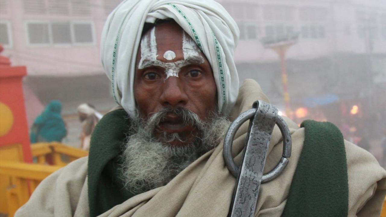 eni tip koronavirüs (Covid-19) salgınına rağmen 7 hafta sürecek dini törene milyonlarca kişinin katılması bekleniyor. 