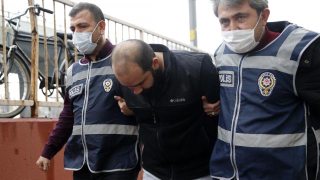 Firari hükümlü kız arkadaşının evinde yakalandı