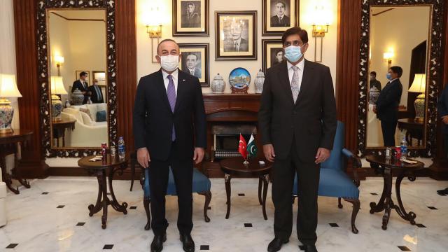 Çavuşoğlunun Pakistanda temasları sürüyor