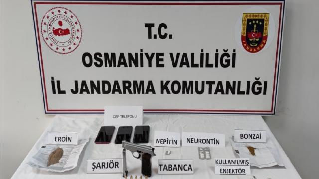 Osmaniyede uyuşturucu operasyonu: 4 gözaltı