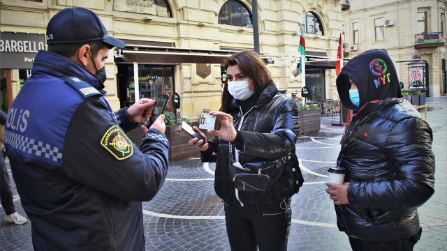 Azerbaycanda bazı kısıtlamalar kaldırıldı, karantina 1 Nisana uzatıldı