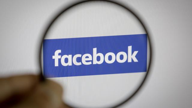 Facebook, Myanmar ordusuna ait sayfayı sildi