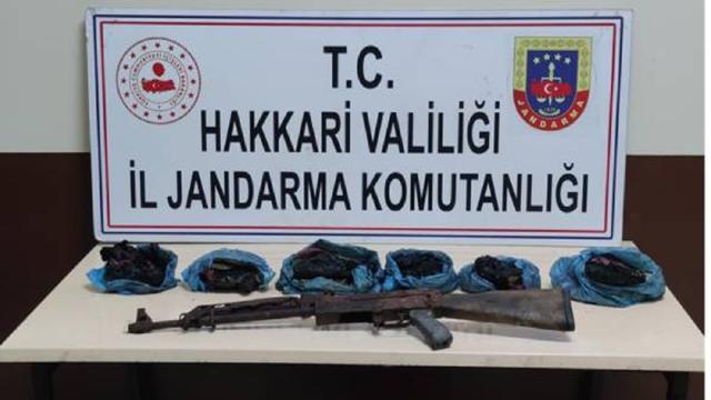 Hakkaride 4 kilo 400 gram eroin ele geçirildi