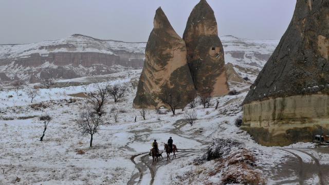 Peribacalarındaki kış aktiviteleri turistleri cezbediyor