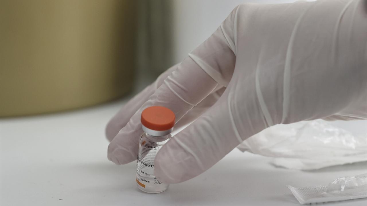 Aşılamanın altıncı gününde, CoronaVac aşısı olanların sayısı 900 bini geçti. 