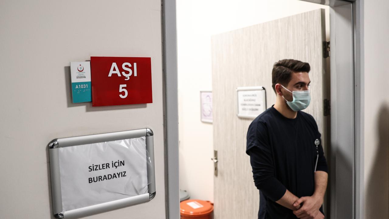 Grip aşısı oldum, COVID-19 aşısı olmama da gerek var mı?