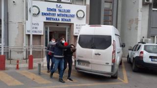 Çalıntı otomobili parçalayıp evinin salonunda saklamış