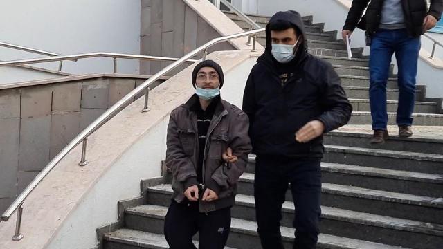 Kardeşini bıçaklayarak öldüren ağabey tutuklandı