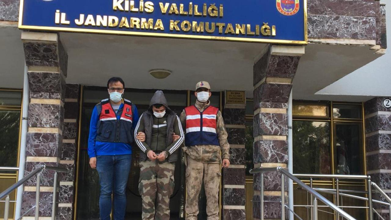 Kilis'te silahla 2 kişiyi yaralayan şüpheli, saklandığı güvencin kümesinde yakalandı