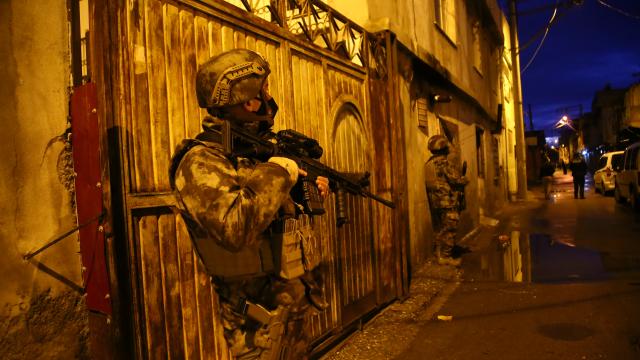 3 ilde terör operasyonu: 56 gözaltı kararı