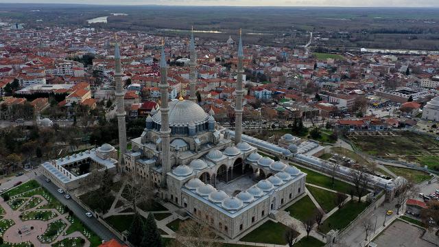 Selimiye Camii salgın sürecinde de ilgi gördü