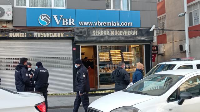 Silivride kuyumcuda soygun girişiminde bulunan kişi ağır yaralandı