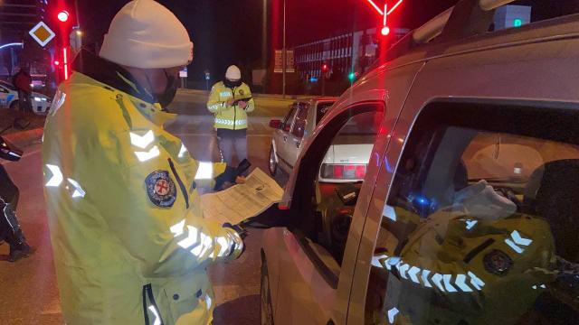 Kurallara uymayan sürücüler trafik denetimlerine takıldı