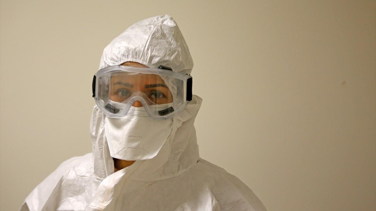 Ekiplerinin kasım ayında günlük 400`e varan talep aldığını aktaran İncekalan, şu anda sokağa çıkma kısıtlamaları ve insanların biraz daha bilinçlenmesiyle sayıların 100`lü rakamların altına indiğini belirtti.