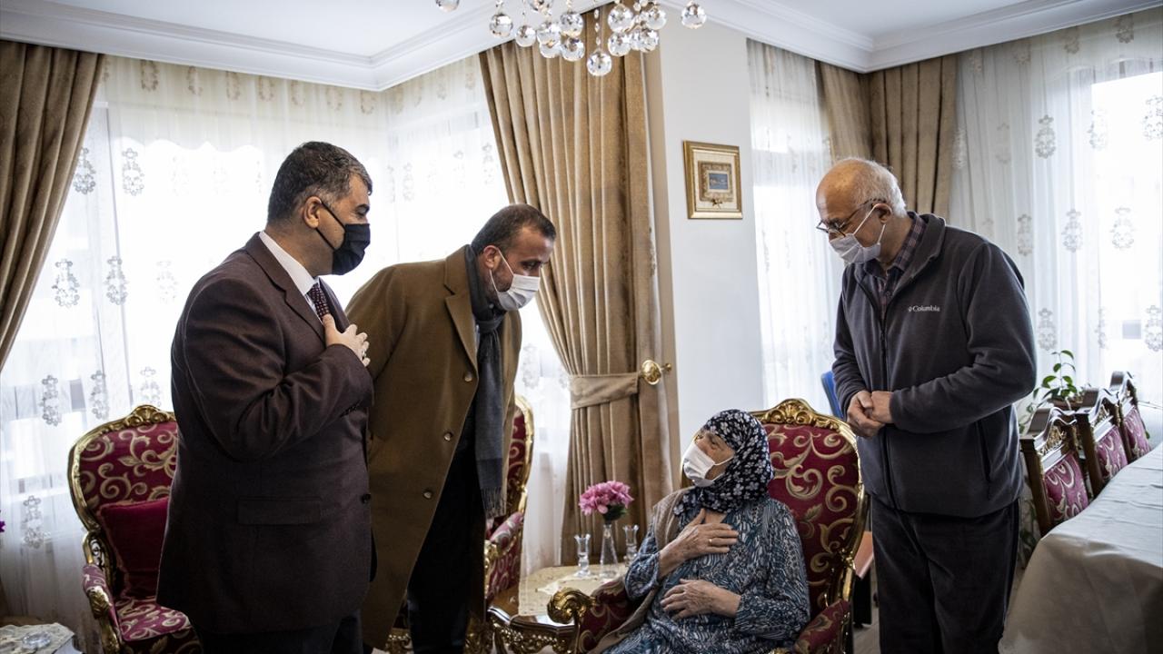 Çoğalan`ın oğlu Hasan Hüseyin Çoğalan, annesinin Covid-19 kapmaması için kendilerini çok iyi koruduklarını belirtti. 